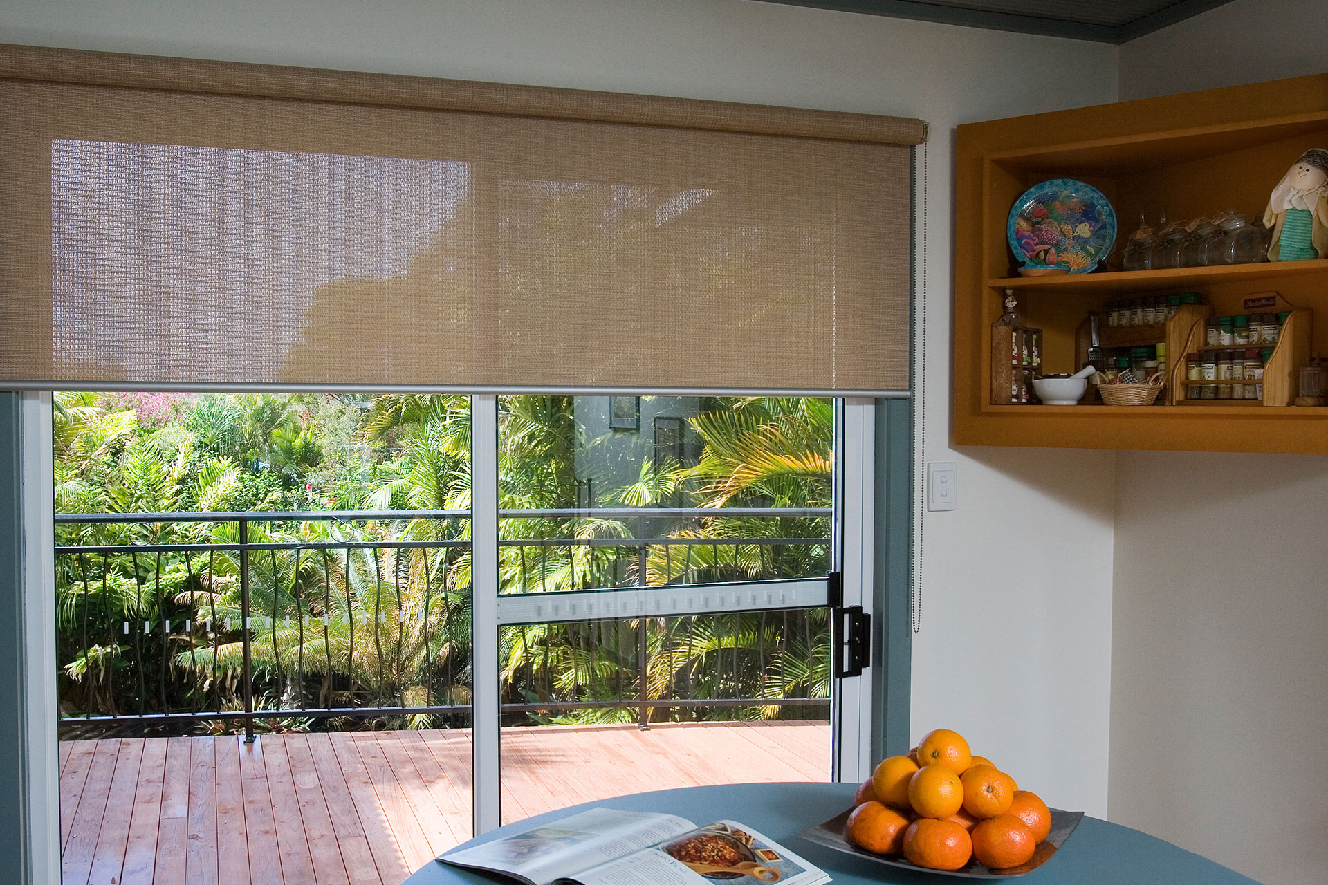 Indoor blinds